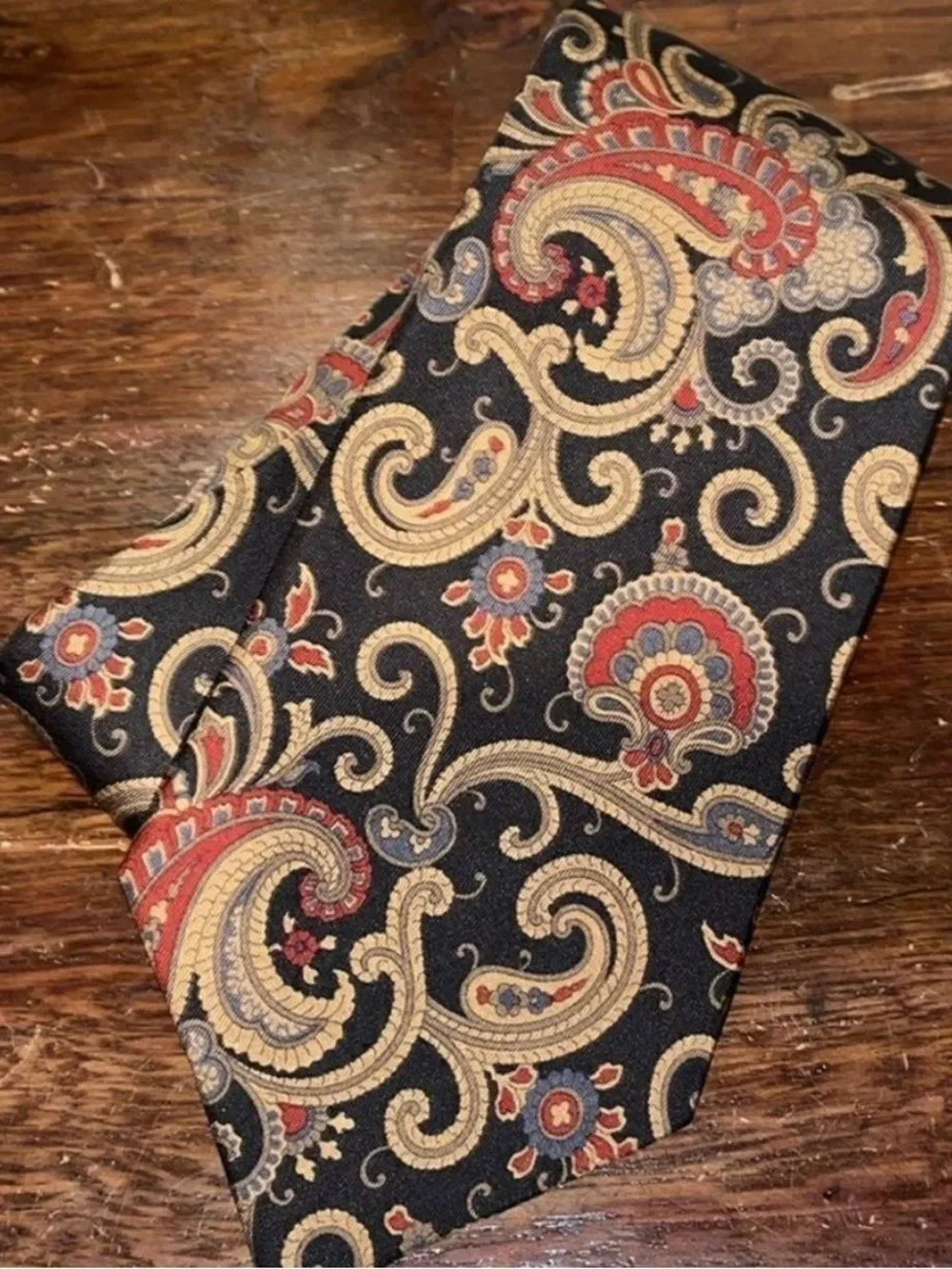 4-Burberrys of London retro golf paisley tear drop equestrian sewn neck tie